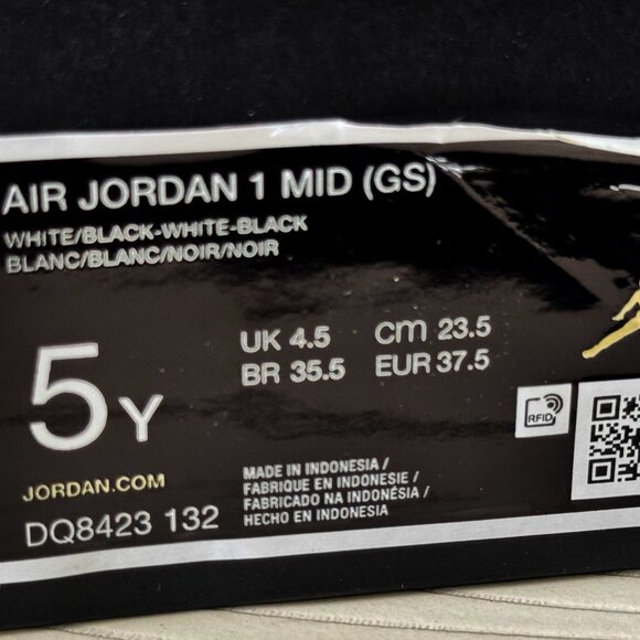 Air Jordan 1 Mid White Black Sneakers | Big Kids Size 5Y (Women’s 6.5) - Picture 5 of 14